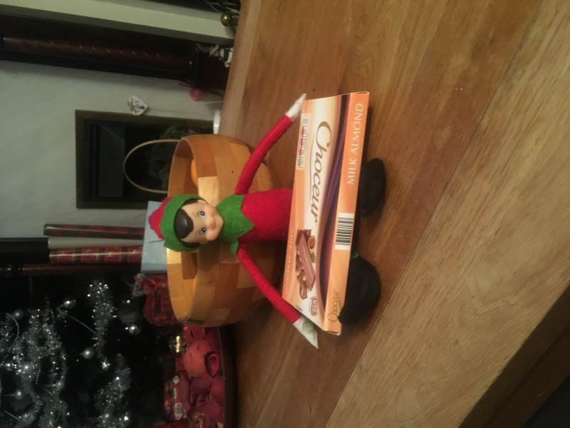 Image for 3. Elf pinching chocolate