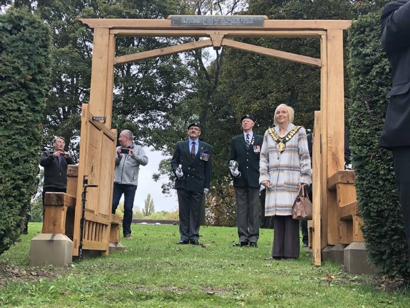 Main image for Royston church gate dedicated to WW1 hero Albert is extended