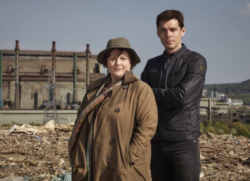Main image for Kenny bids fond farewell to Vera