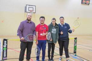 Main image for College students get masterclass in tennis