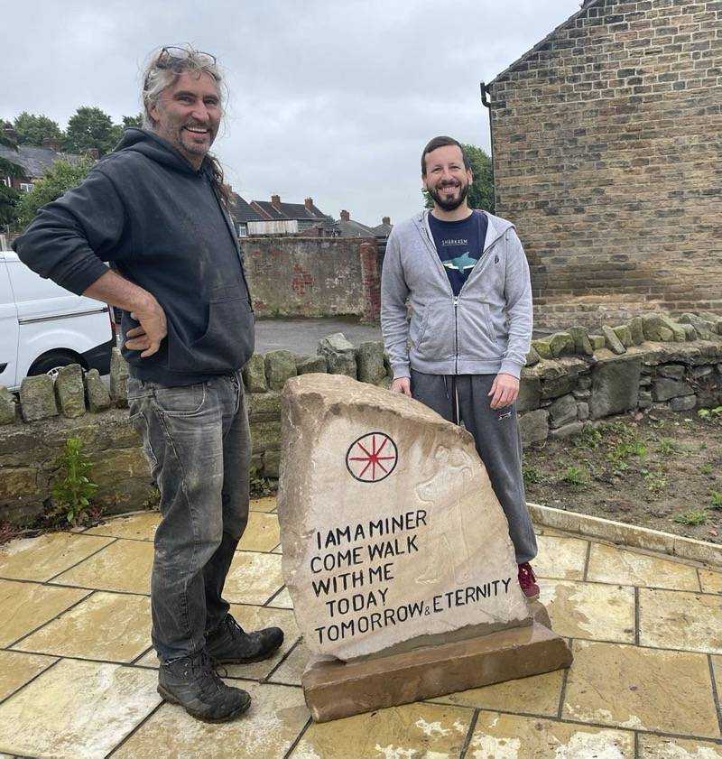 Andrew Vickers and Chris Fox (r) with the Mining Landmark Heritage Stone