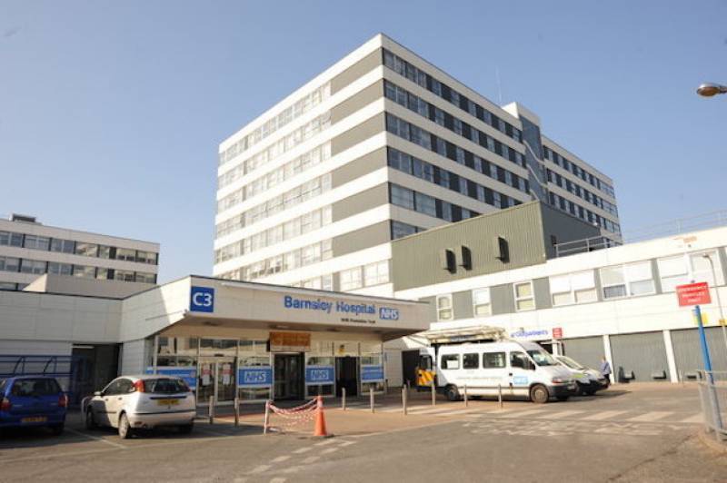 Main image for Hospital Covid cases drop but infection rate rises