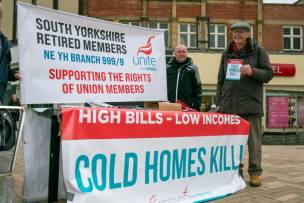 Main image for Town centre protest to end fuel poverty