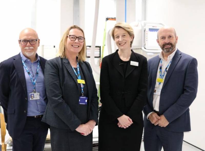 Main image for NHS chief visits 'first class' diagnostic centre