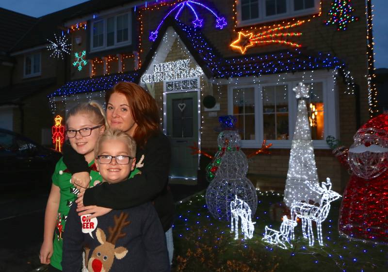 Main image for Penistone family's Christmas light display to go ahead