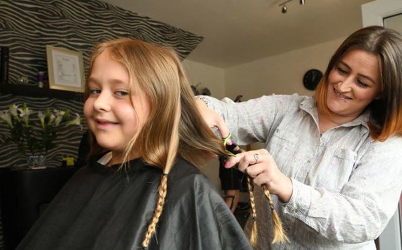 Main image for Maisie is a cut above with hair donation