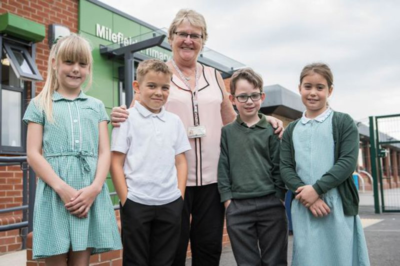 Main image for Teaching assistant retires after 30 years